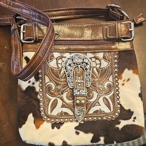 Concealed Carry Faux Cowhide Leather Western Crossbody Messenger Bag.
